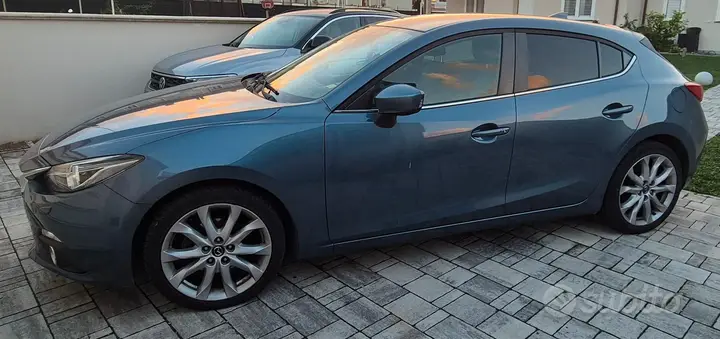 Mazda Mazda3 2016 photo 4