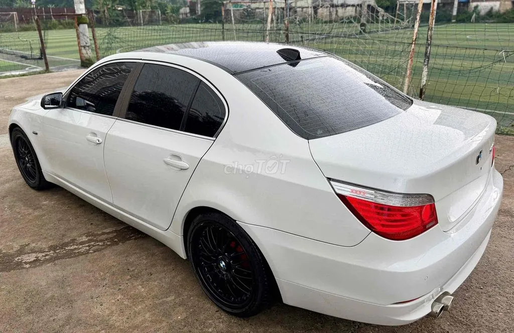 BMW 523I 2008 photo 5