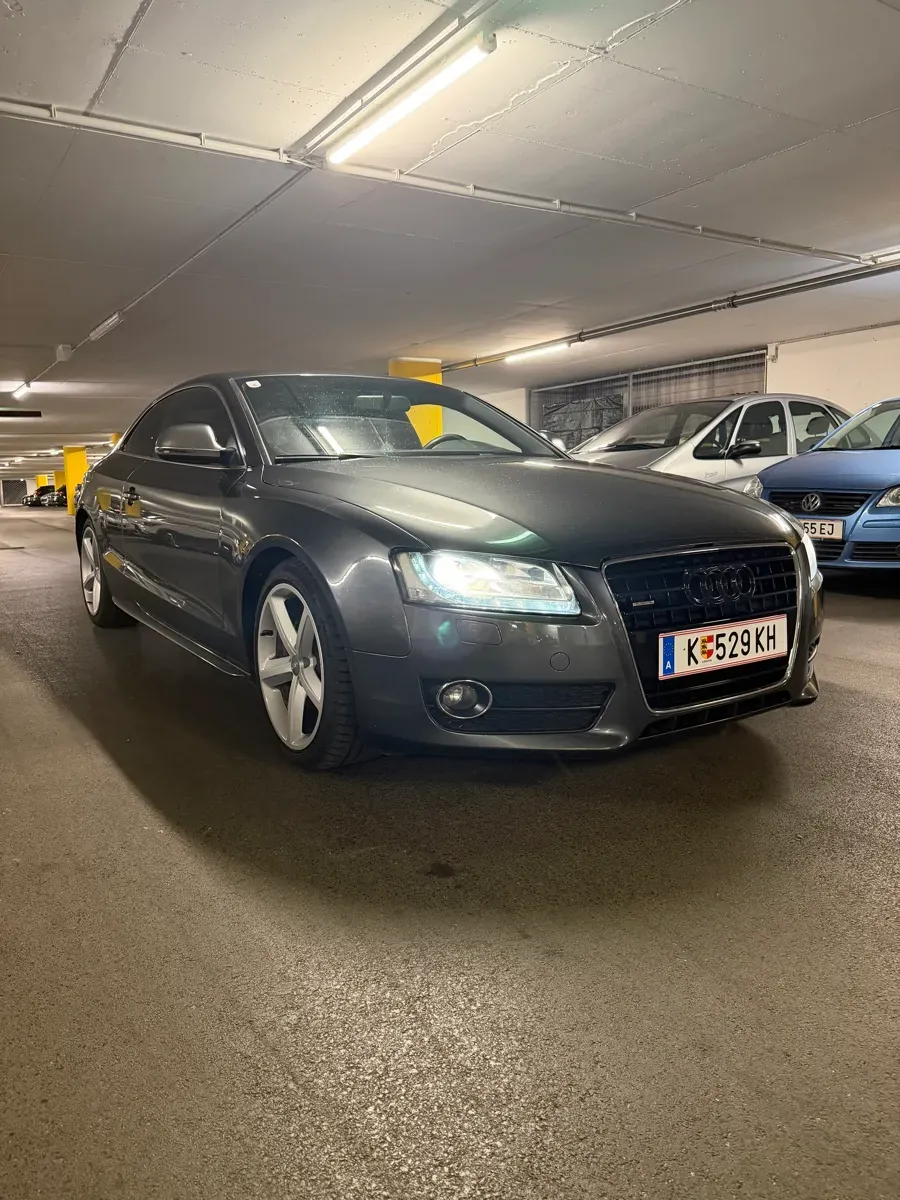 Audi A5 2008 photo 2