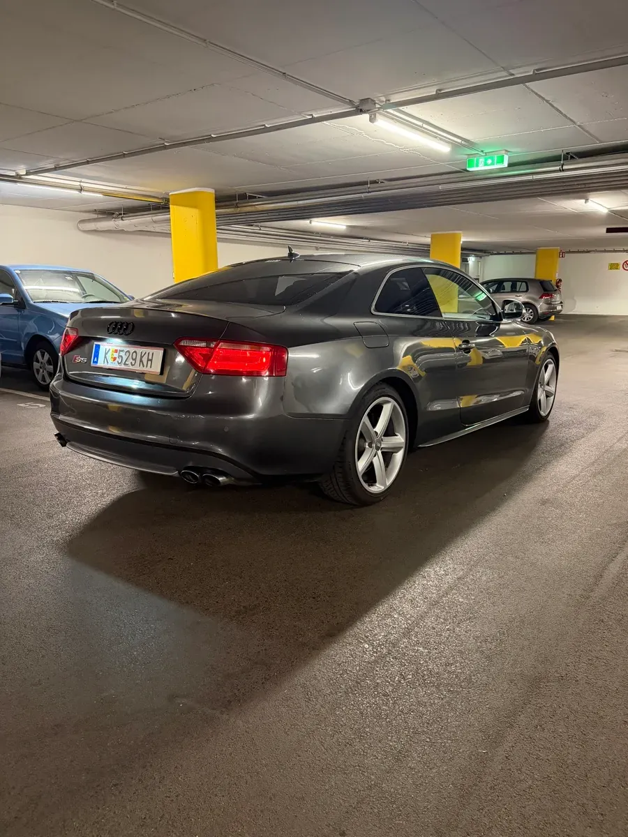 Audi A5 2008 photo 3