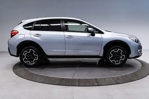 Subaru Xv 2013 photo 5