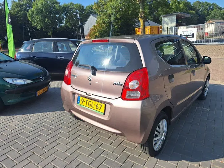 Suzuki Alto 2009 photo 3
