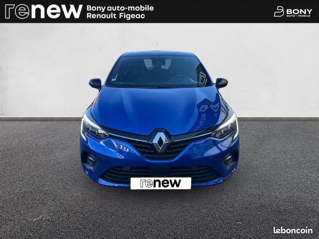 Renault Clio 2022 photo 2