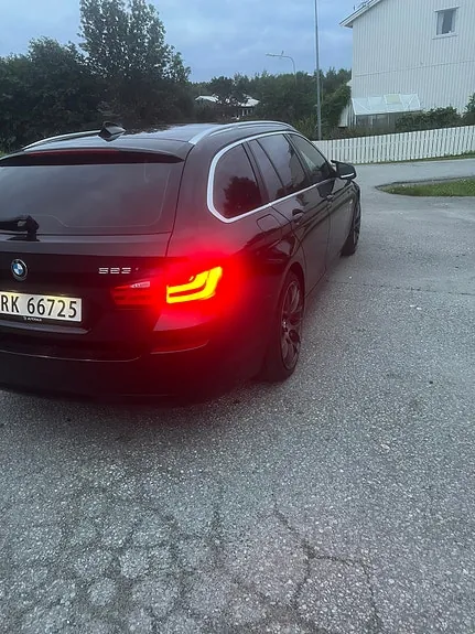 BMW 523I 2011 photo 5