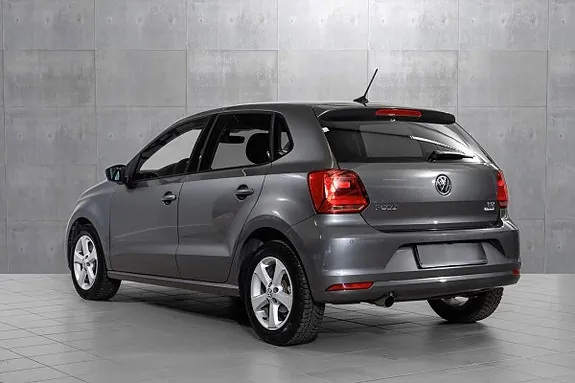 Volkswagen Polo 2015 photo 4