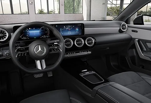 Mercedes-Benz A250 E 2026 photo 3