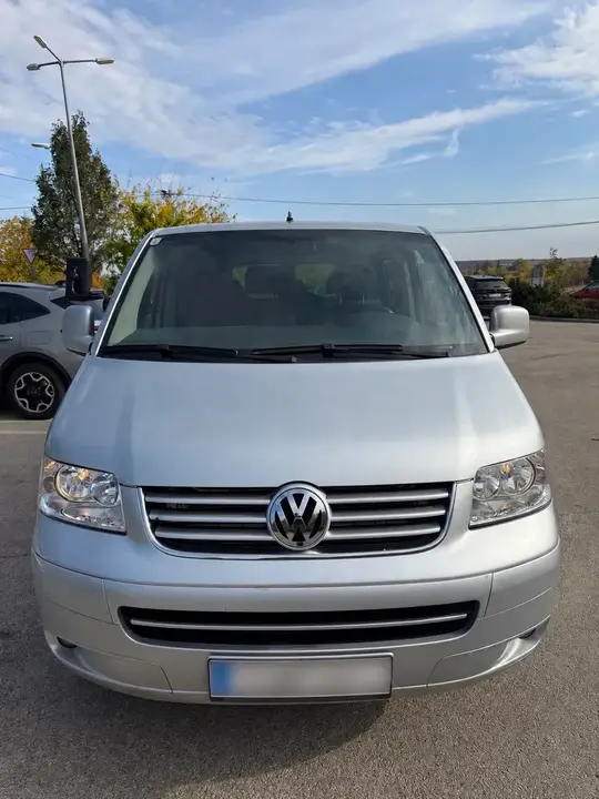Volkswagen Caravelle 2006 photo 2