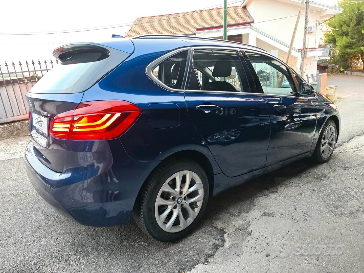 BMW 2 Series Active Tourer 2016 photo 3