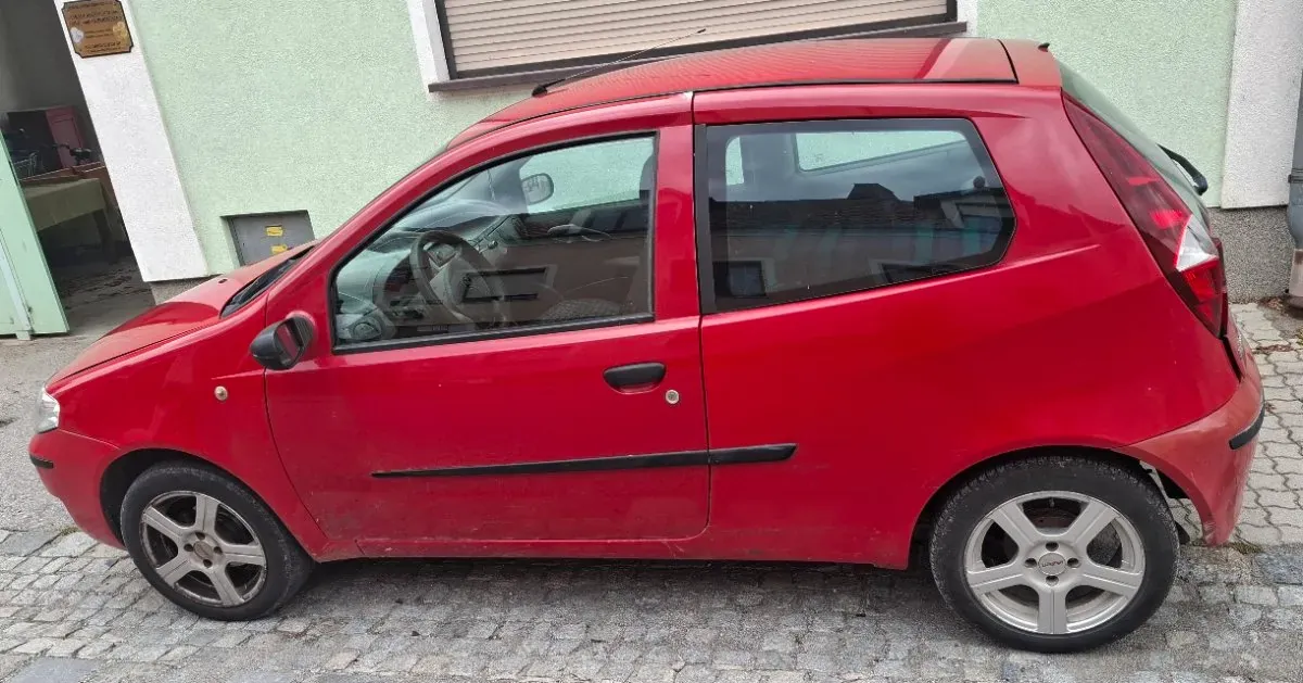 Fiat Punto 2005 photo 3