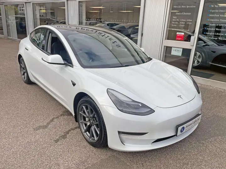 Tesla Model 3 2021 photo 5
