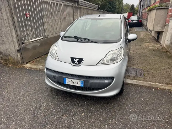Peugeot 107 2007 photo 4