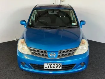 Nissan Tiida 2008 photo 3
