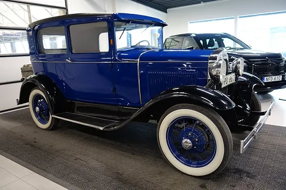 Ford Model A 1930 photo 2