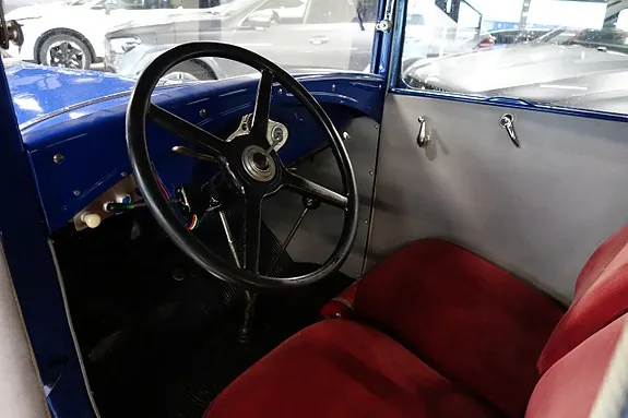 Ford Model A 1930 photo 5