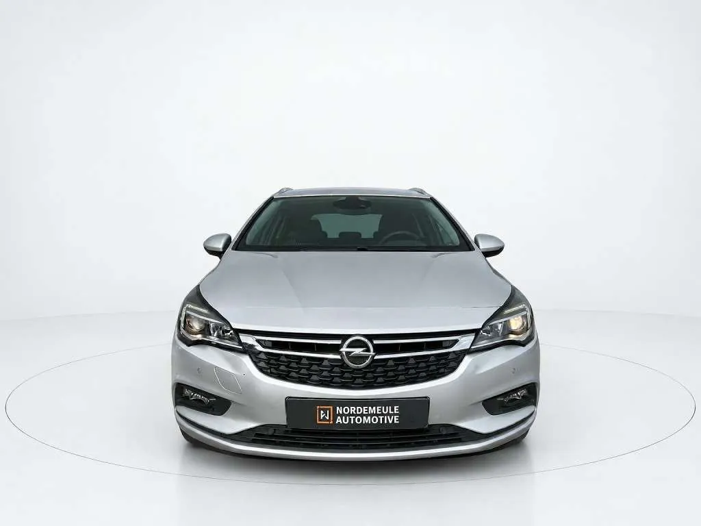 Opel Astra 2019 photo 2