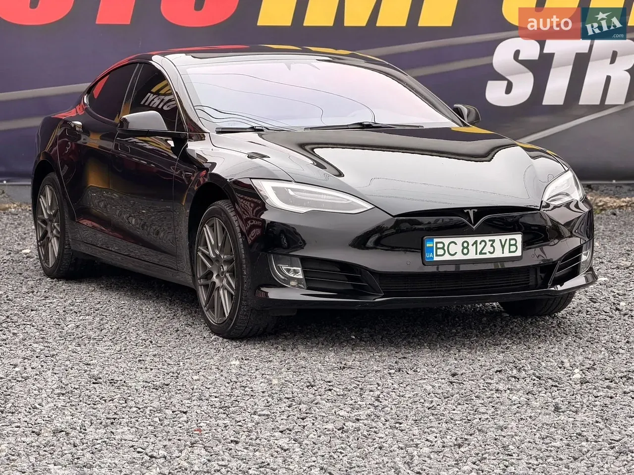 Tesla Model S 2019 photo 3