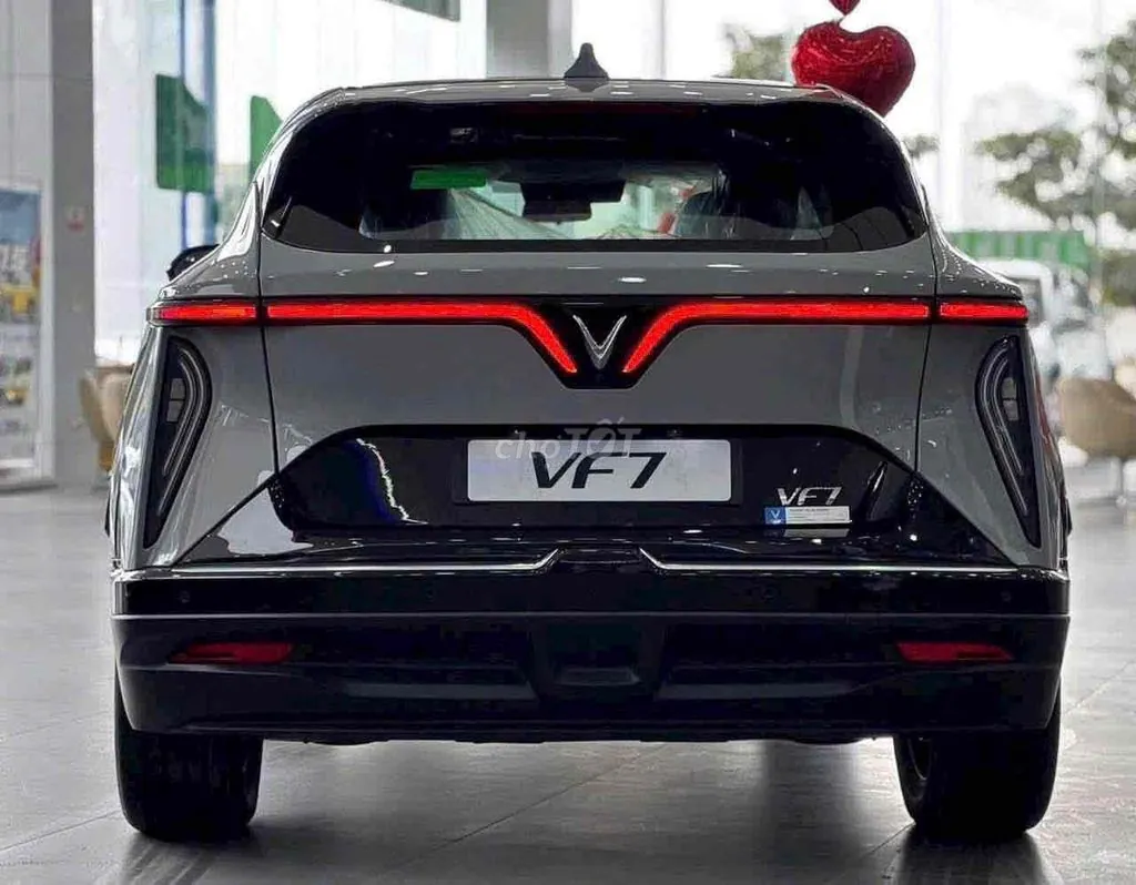 Vinfast Vf7 2026 photo 3