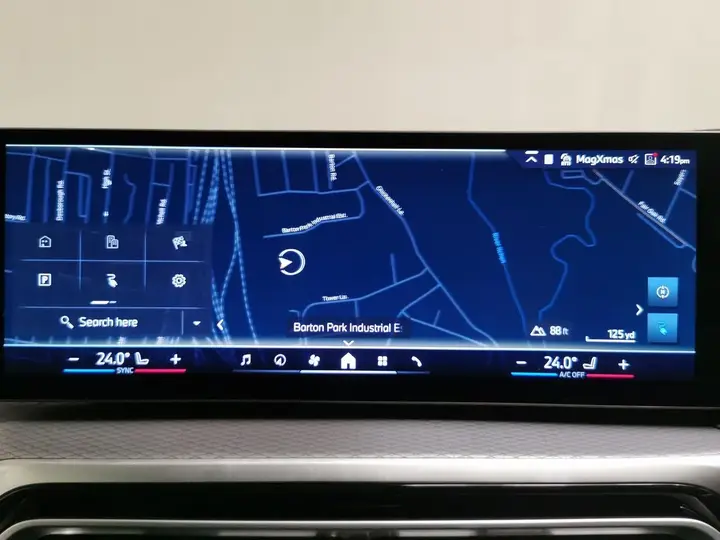 BMW I4 2023 photo 5