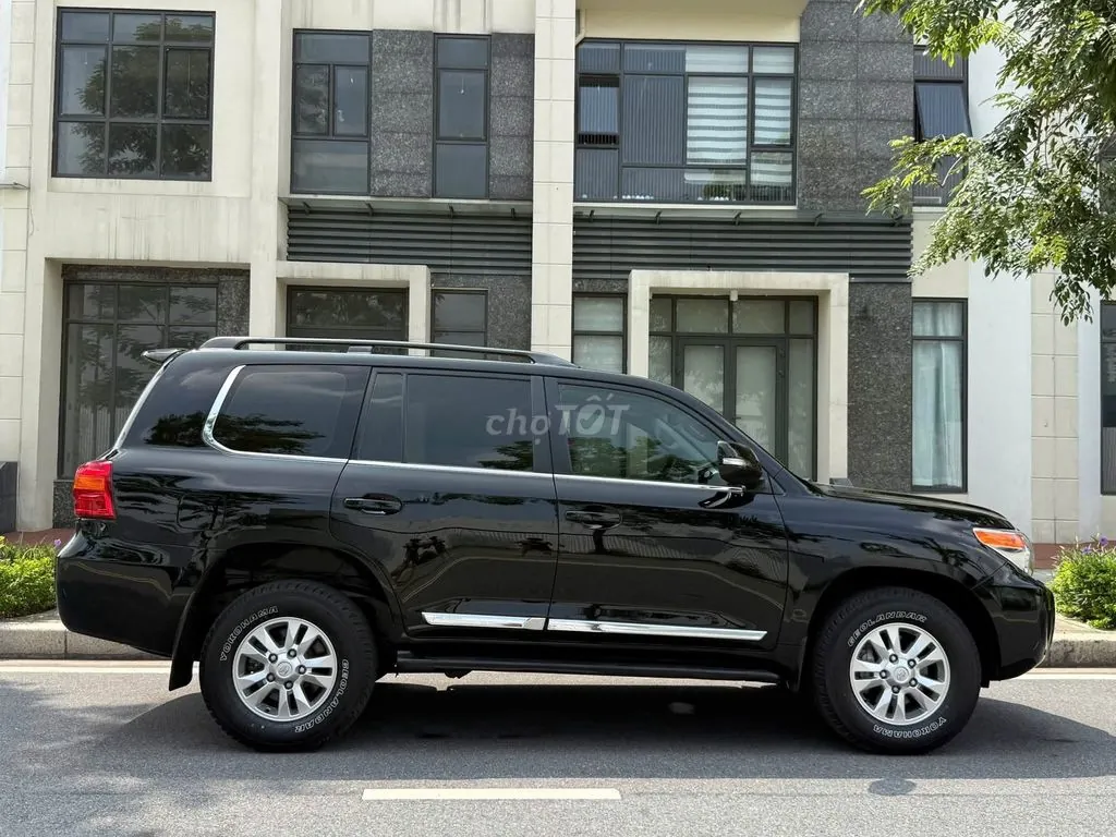 Toyota Land Cruiser 2015 photo 5