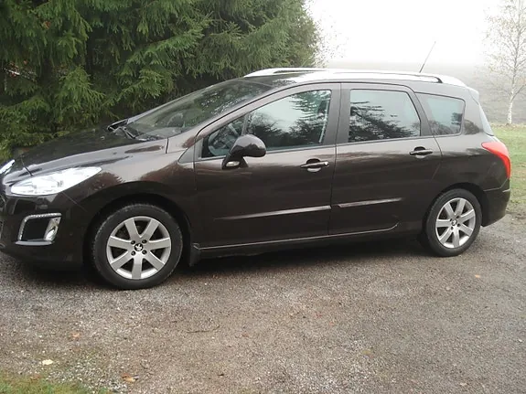 Peugeot 308 Sw 2012 photo 3