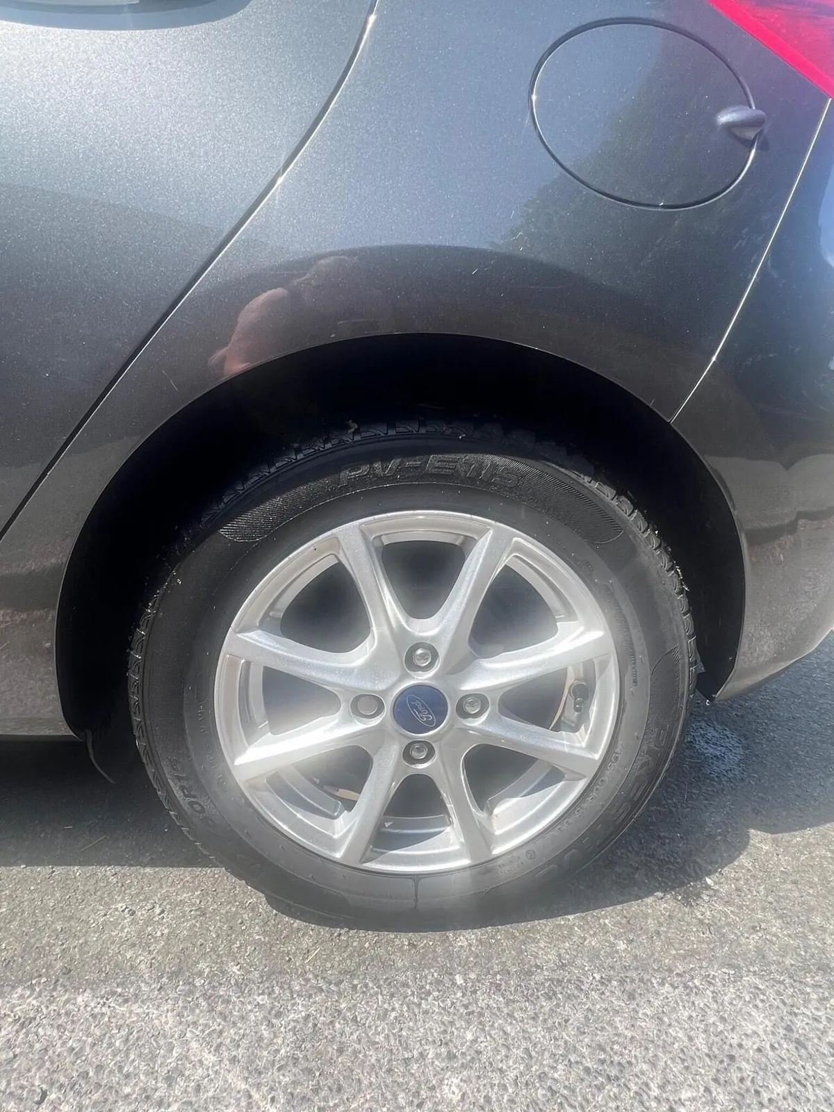 Ford Fiesta 2017 photo 4