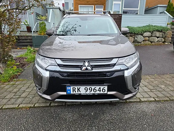 Mitsubishi Outlander 2016 photo 3