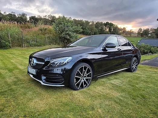 Mercedes-Benz C220