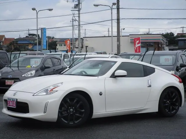 Nissan Fairlady Z 2015 photo 4