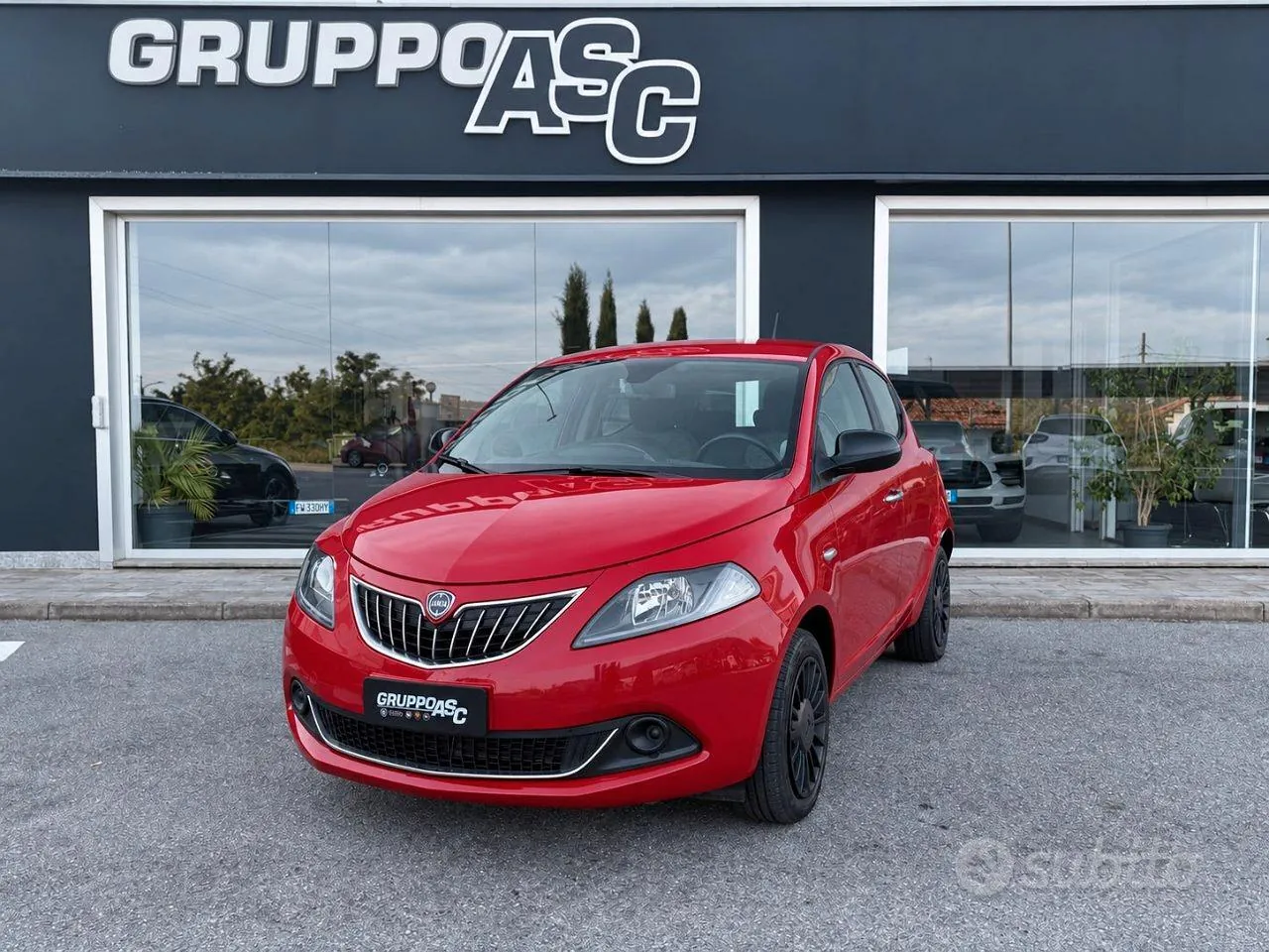 Lancia Ypsilon