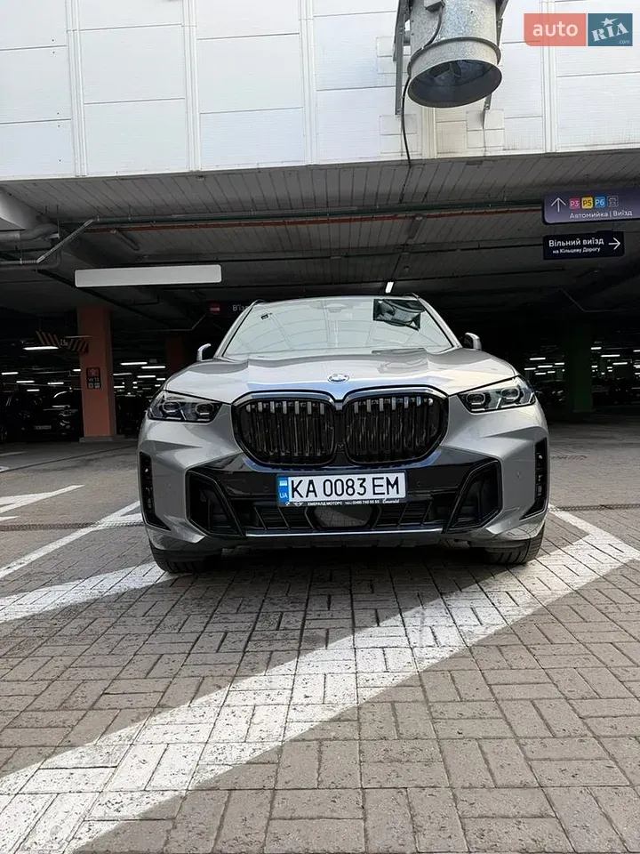 BMW X5 2024 photo 2