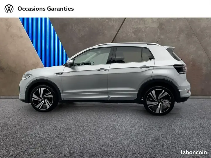 Volkswagen T-Cross 2023 photo 2