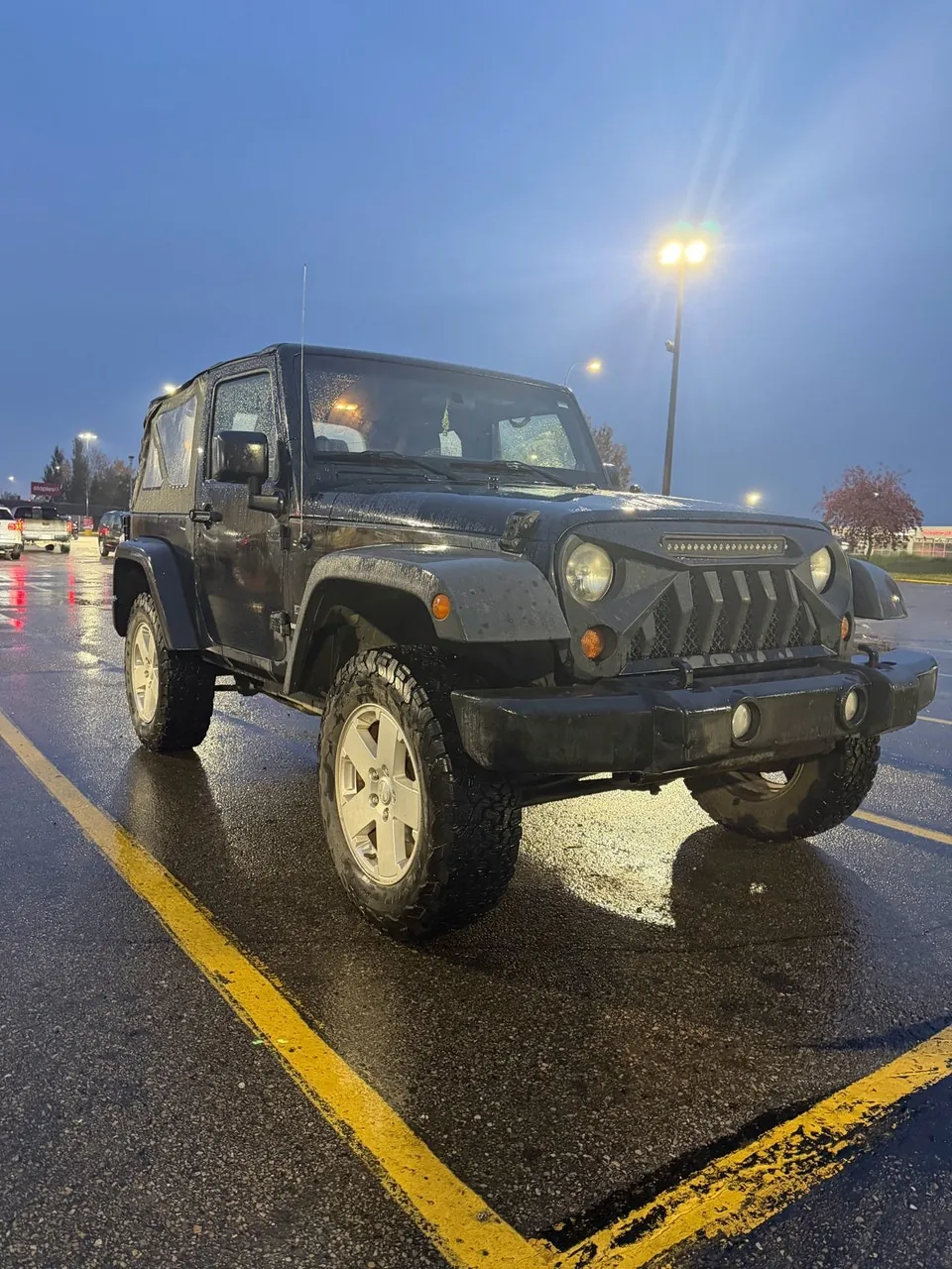 Jeep Wrangler 2011 photo 2