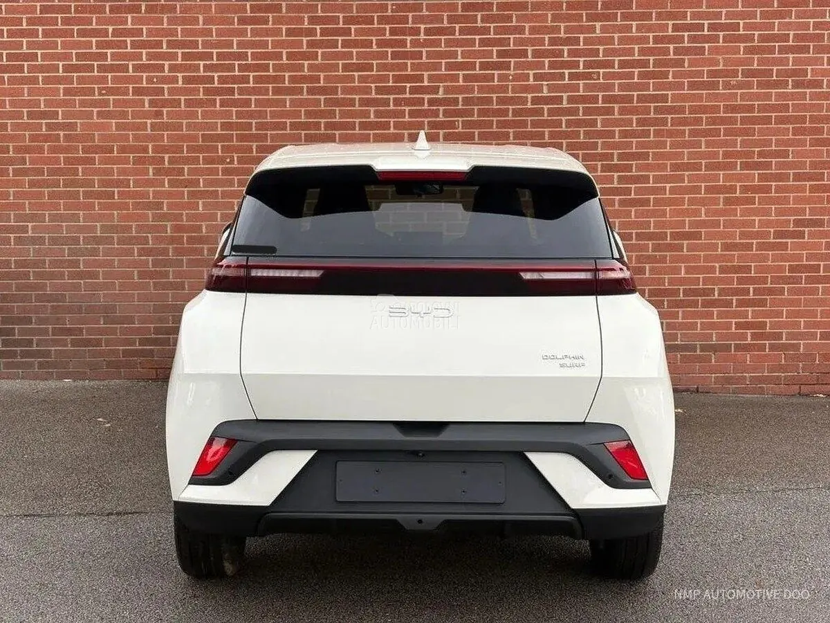 BYD Dolphin 2026 photo 5
