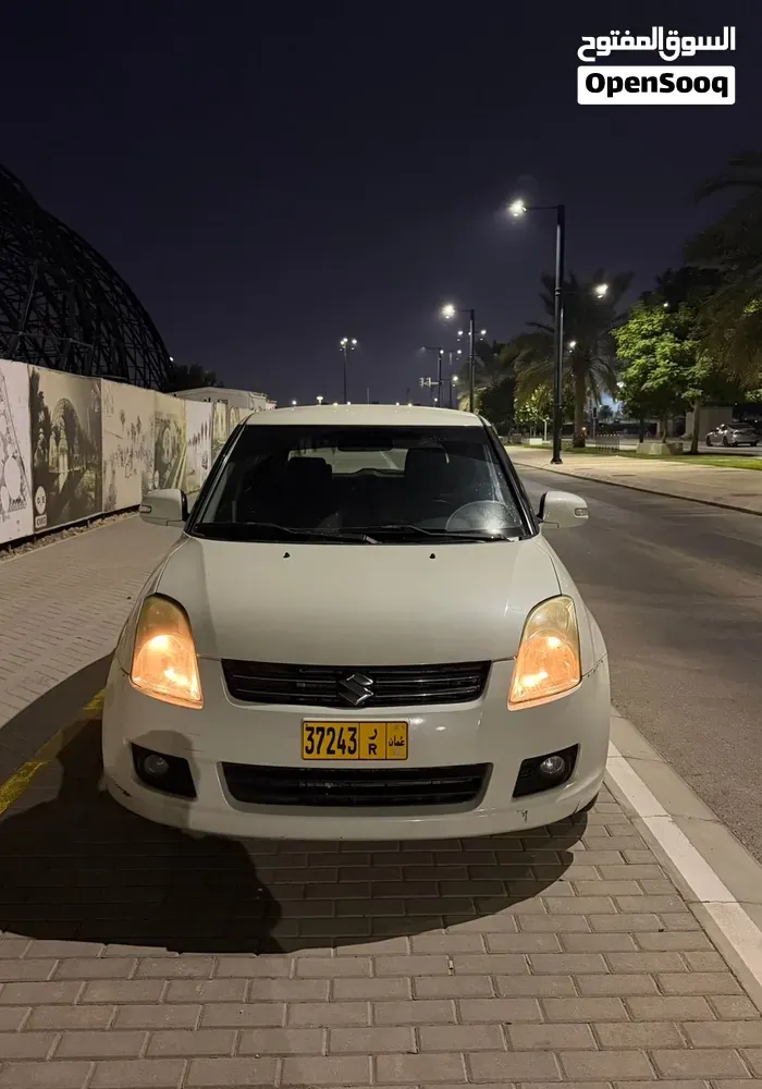 Suzuki Swift 2011 photo 5