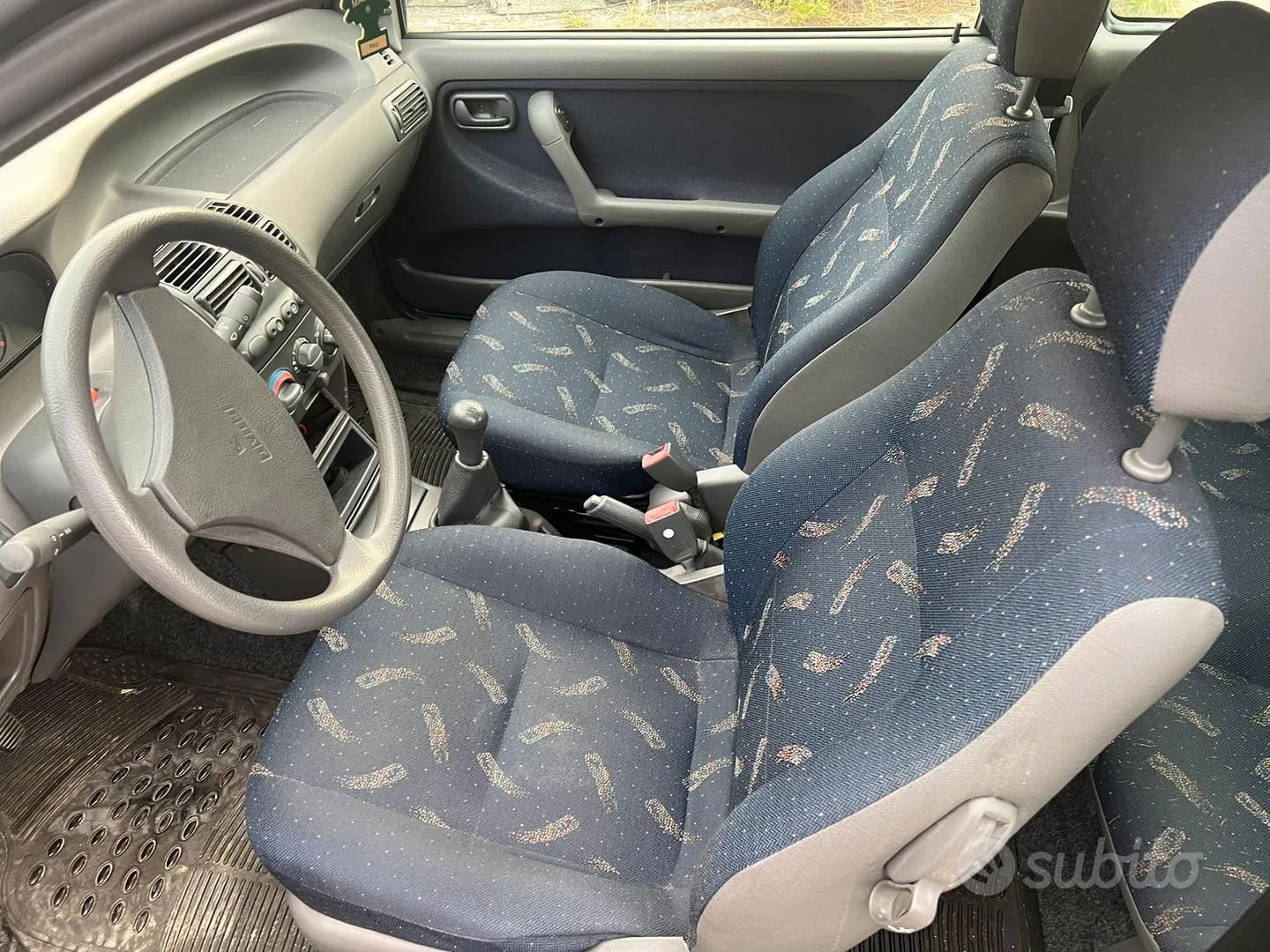 Fiat Punto 1998 photo 5