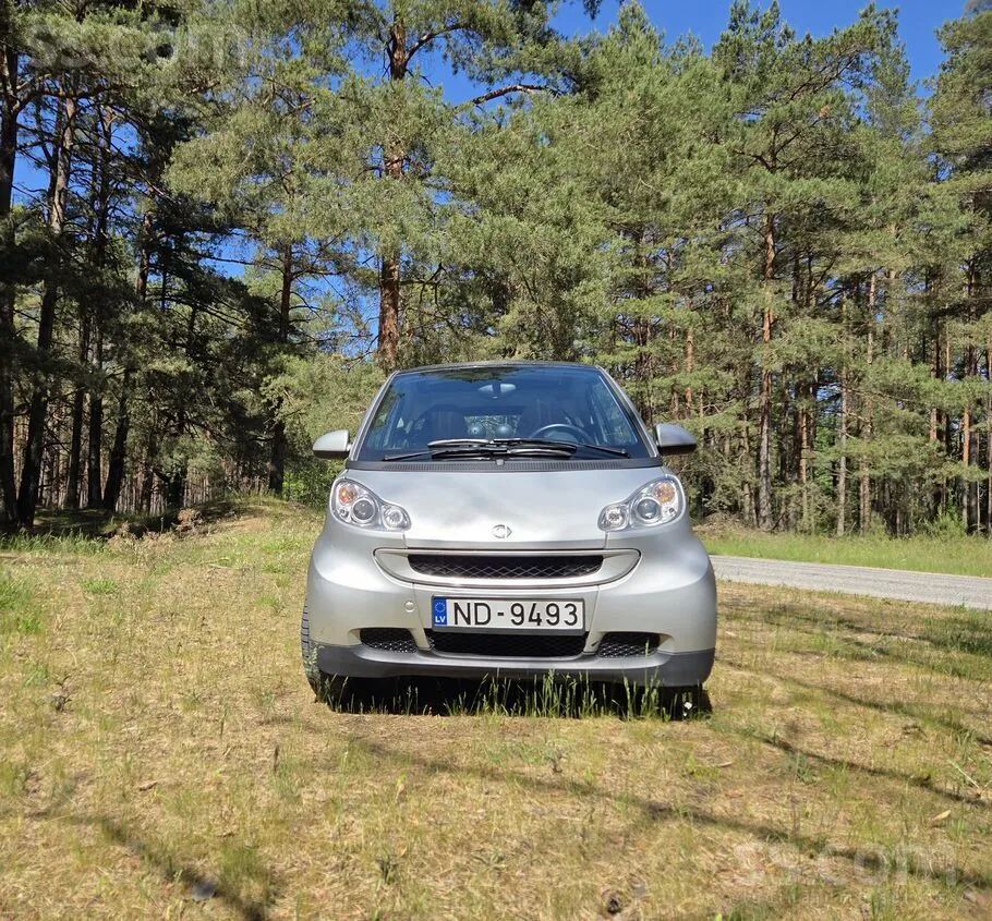 Smart Fortwo 2010 photo 3