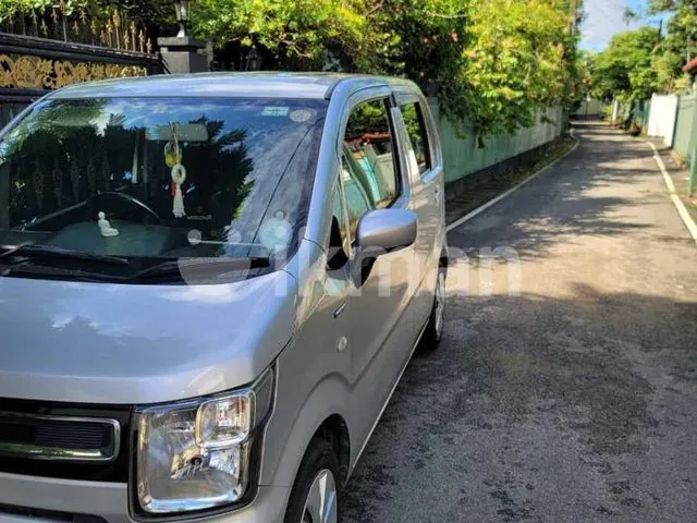Suzuki Wagon R 2017 photo 3