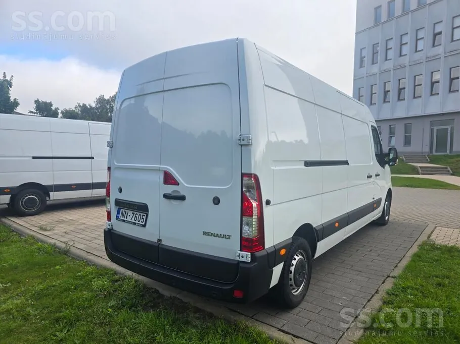 Renault Master 2023 photo 2