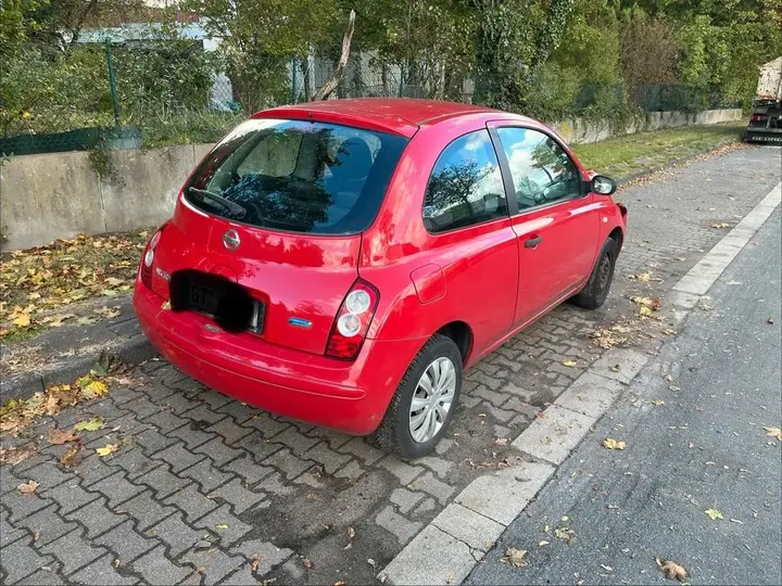 Nissan Micra