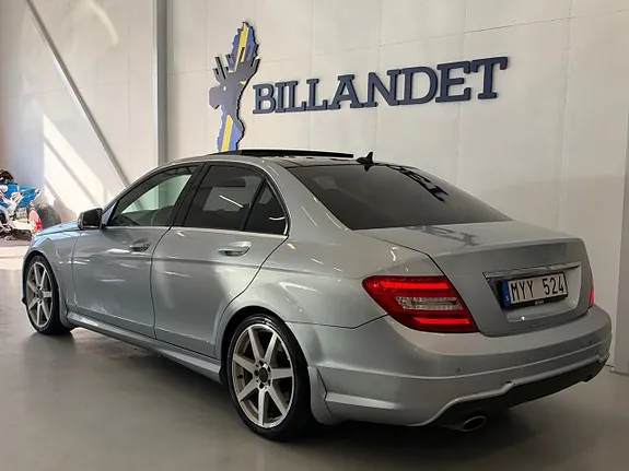 Mercedes-Benz C220 2013 photo 4