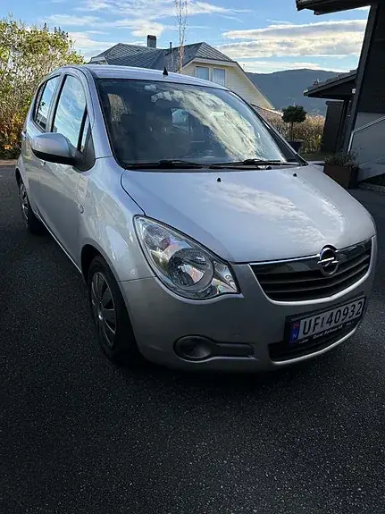 Opel Agila 2009 photo 2