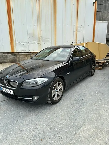BMW 520D 2012 photo 2