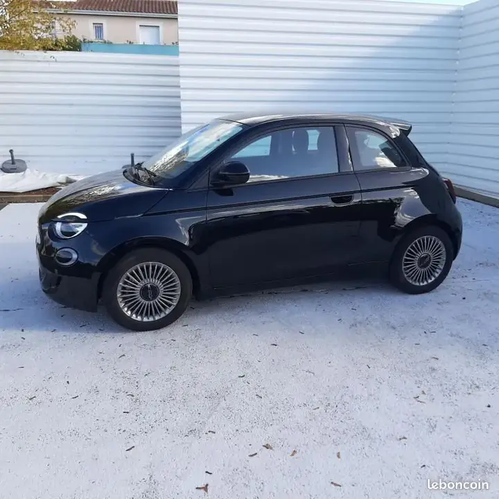 Fiat 500 2024 photo 4