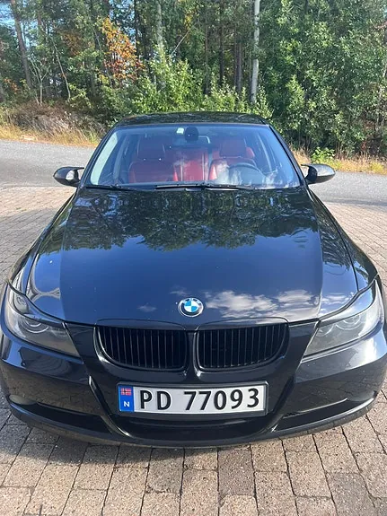 BMW 318D 2006 photo 2