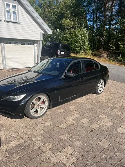 BMW 318D 2006 photo 3