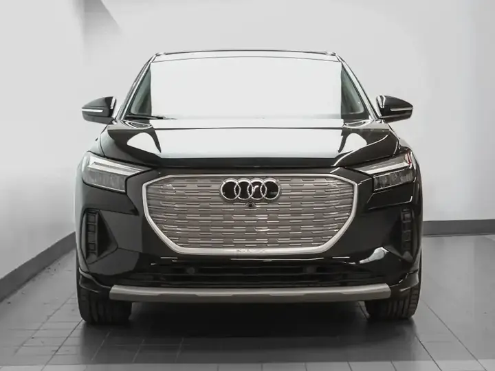 Audi Q4 E-Tron 2023 photo 2