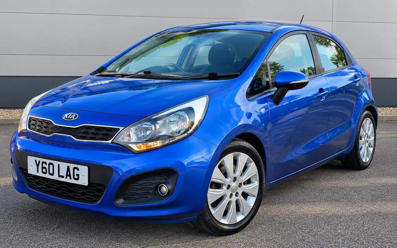 Kia Rio 2013 photo 2