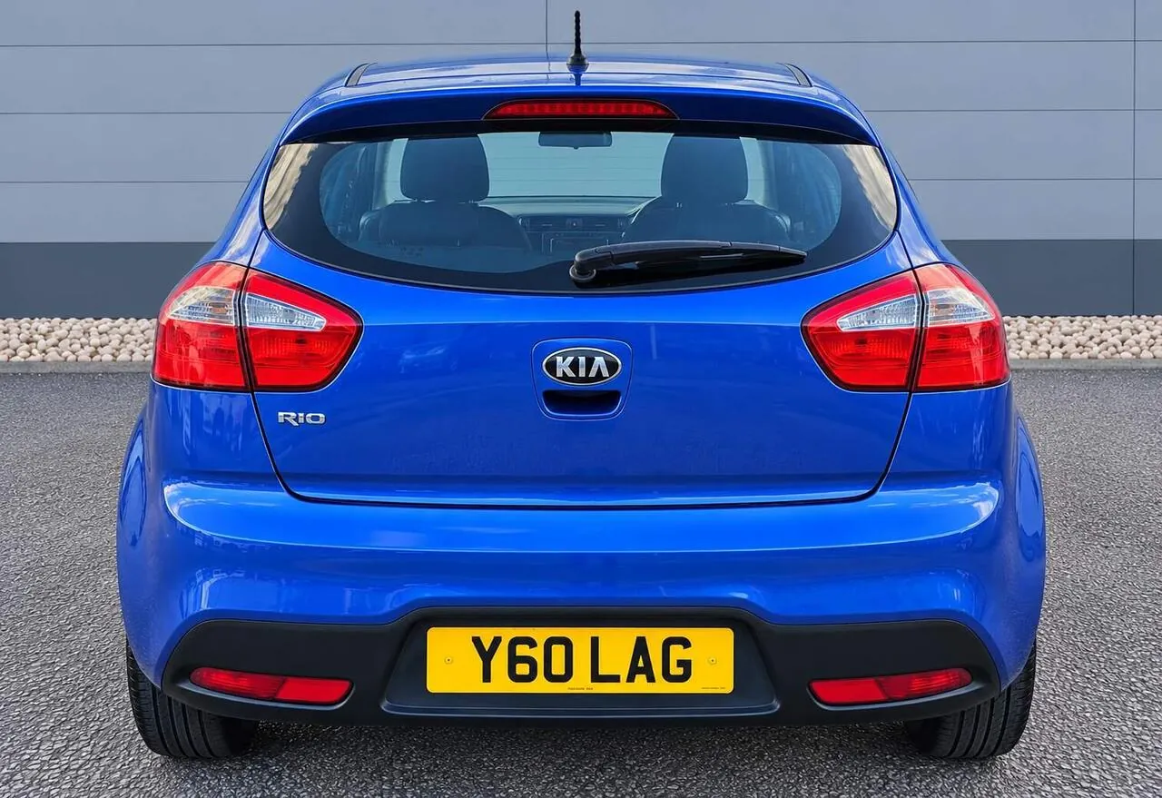 Kia Rio 2013 photo 5