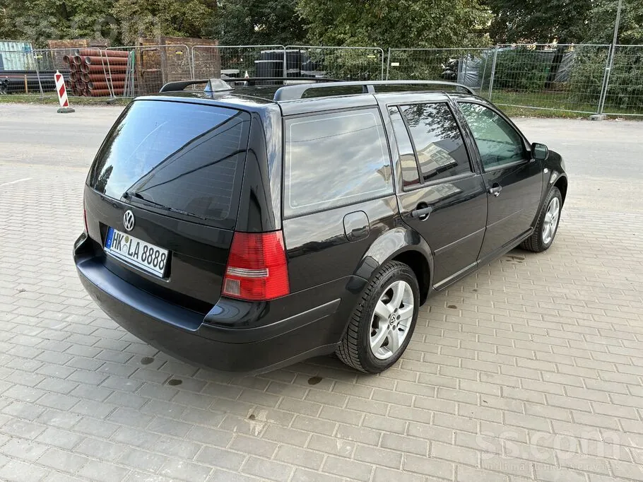 Volkswagen Golf 2003 photo 5