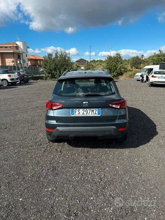 Seat Arona 2018 photo 4